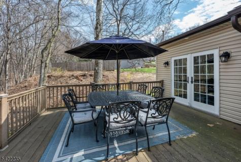 9 Oxford Drive Livingston NJ 07039