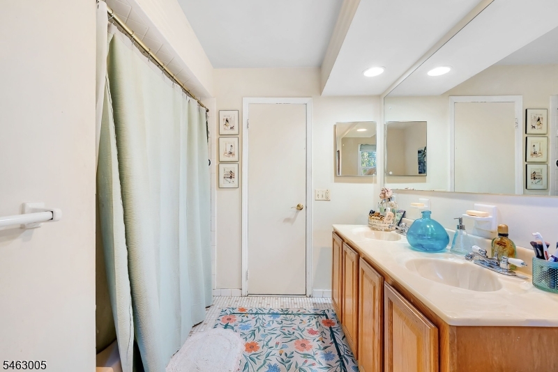 1 Sandy Lane Randolph NJ 07869