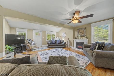 232 County Road 513 Lebanon NJ 08826