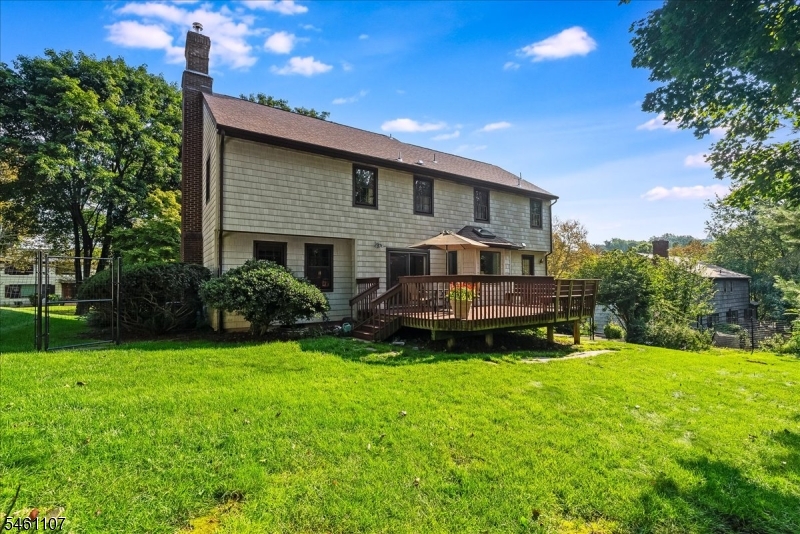 9 Canterbury Way Morris NJ 07960