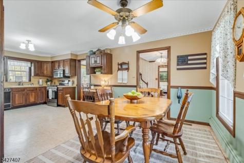 6 Fleming Court Washington NJ 07853