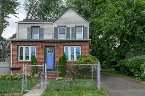 204 Vine Street Roselle NJ 07203