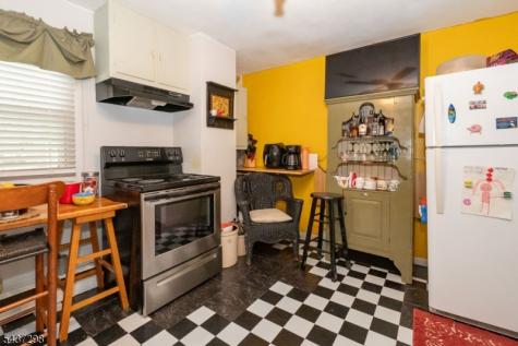 204 Vine Street Roselle NJ 07203