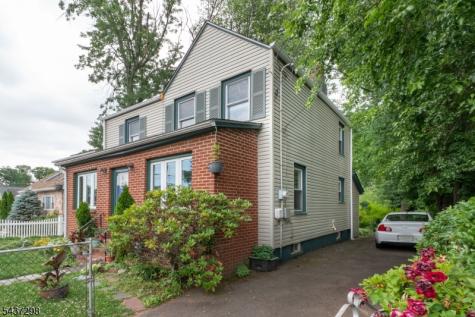 204 Vine Street Roselle NJ 07203