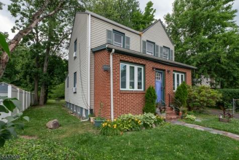 204 Vine Street Roselle NJ 07203