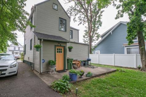 204 Vine Street Roselle NJ 07203