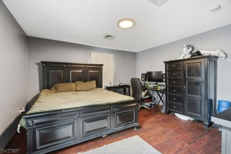 145 Sheridan Avenue Roselle Park NJ 07204
