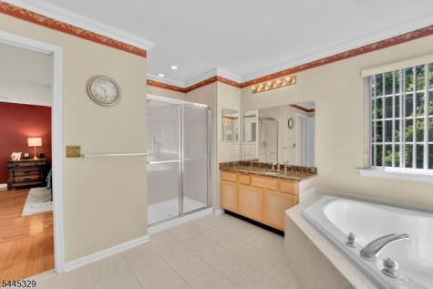 154 Tanglewood Pass Jefferson NJ 07849