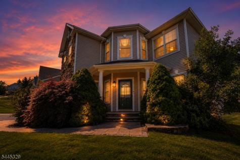 154 Tanglewood Pass Jefferson NJ 07849