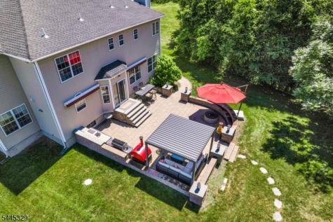 154 Tanglewood Pass Jefferson NJ 07849