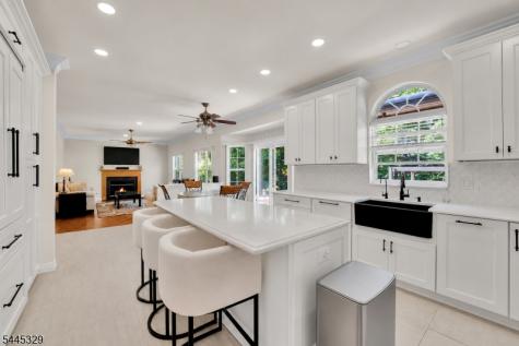 154 Tanglewood Pass Jefferson NJ 07849