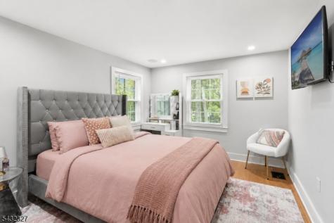 37 Seaman Road West Orange NJ 07052