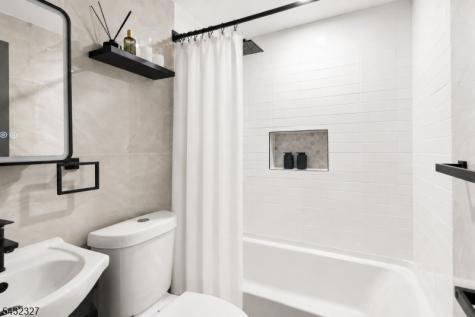 37 Seaman Road West Orange NJ 07052