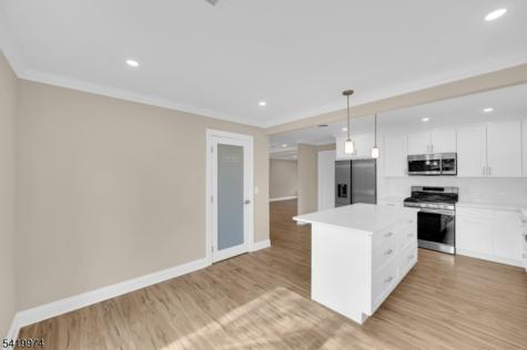 3 Pembroke Lane Berkeley NJ 08757