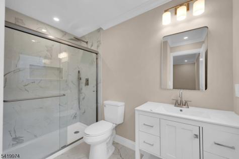 3 Pembroke Lane Berkeley NJ 08757