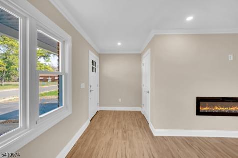 3 Pembroke Lane Berkeley NJ 08757
