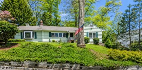 76 Washington Drive Watchung NJ 07069