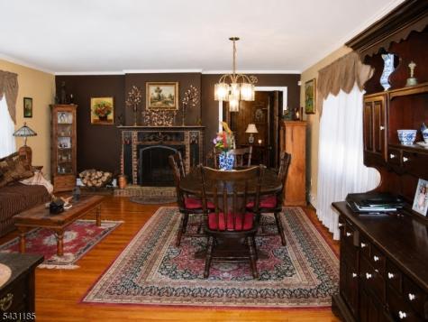 76 Washington Drive Watchung NJ 07069