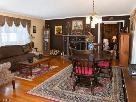 76 Washington Drive Watchung NJ 07069