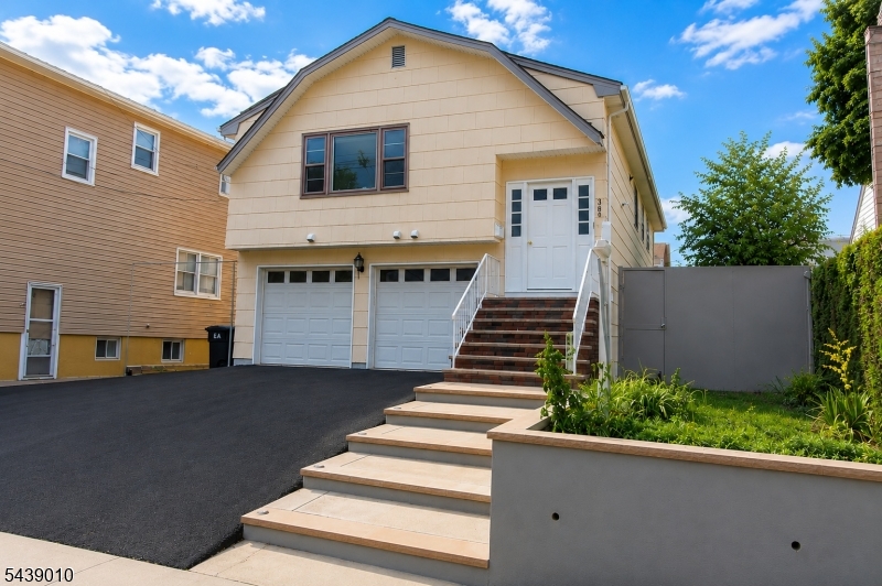 389 Madeline Avenue Garfield NJ 07026