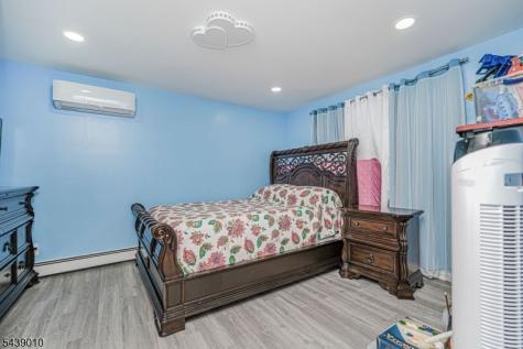 389 Madeline Avenue Garfield NJ 07026