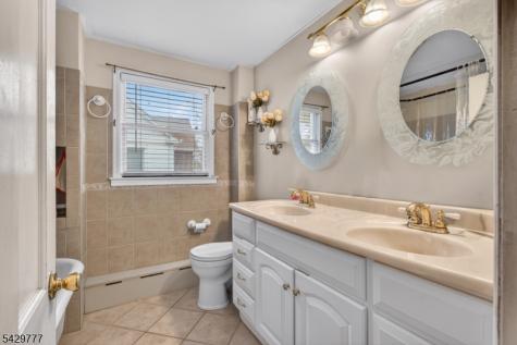 617 Barrymore Street Phillipsburg NJ 08865
