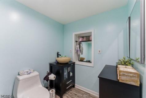 47 Dupont Avenue Wanaque NJ 07420