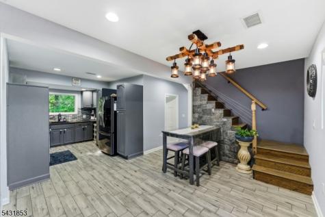 47 Dupont Avenue Wanaque NJ 07420