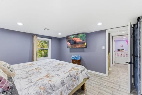 47 Dupont Avenue Wanaque NJ 07420