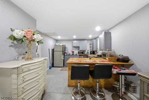 47 Dupont Avenue Wanaque NJ 07420