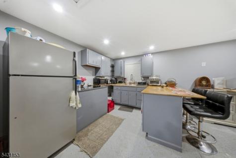 47 Dupont Avenue Wanaque NJ 07420