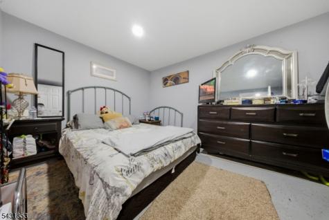 47 Dupont Avenue Wanaque NJ 07420