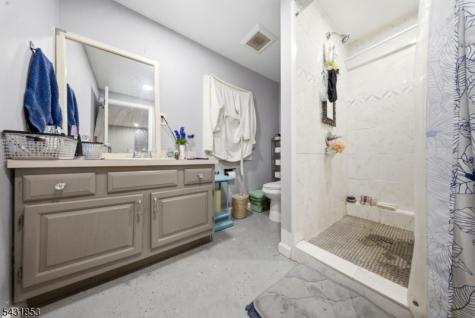 47 Dupont Avenue Wanaque NJ 07420