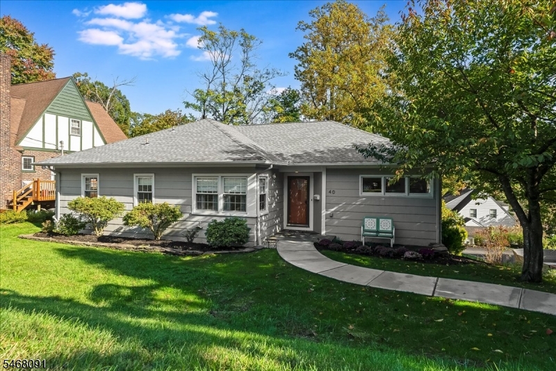 40 Burnett Terrace West Orange NJ 07052