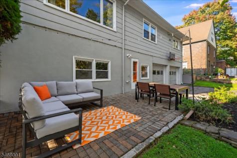 40 Burnett Terrace West Orange NJ 07052