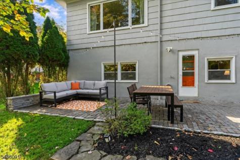 40 Burnett Terrace West Orange NJ 07052