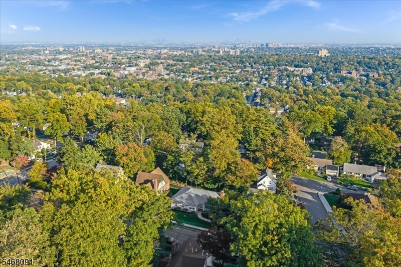 40 Burnett Terrace West Orange NJ 07052