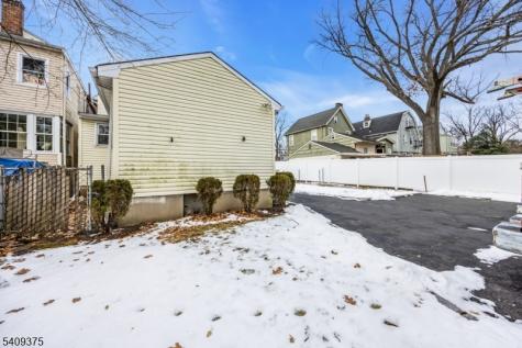 38 Watchung Avenue West Orange NJ 07052