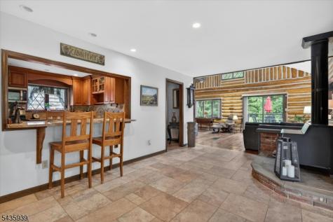 11 Rocky Point Road West Milford NJ 07421