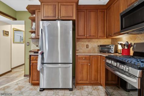 11 Rocky Point Road West Milford NJ 07421