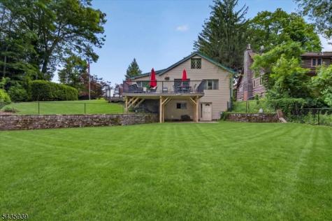 11 Rocky Point Road West Milford NJ 07421
