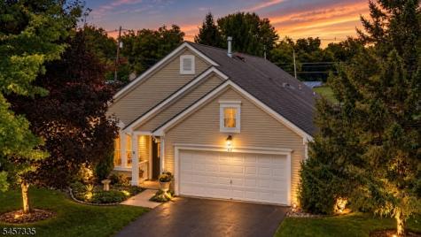 62 Kensington Circle White NJ 07823