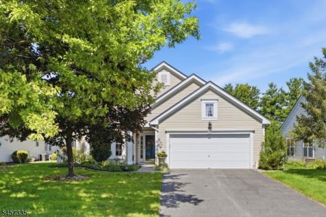 62 Kensington Circle White NJ 07823