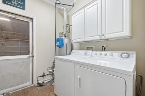 62 Kensington Circle White NJ 07823