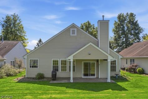 62 Kensington Circle White NJ 07823