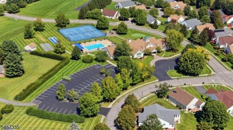 62 Kensington Circle White NJ 07823