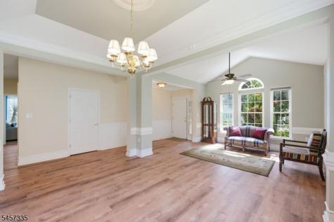 62 Kensington Circle White NJ 07823