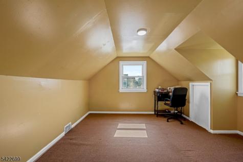 1302 Bower Street Linden NJ 07036