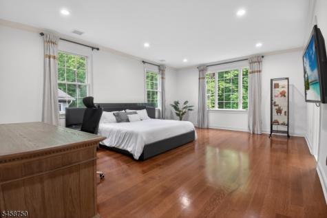25 Wellington Avenue Millburn NJ 07078