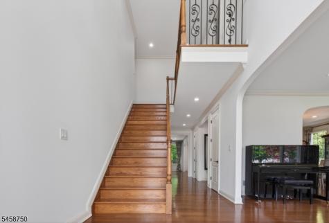25 Wellington Avenue Millburn NJ 07078